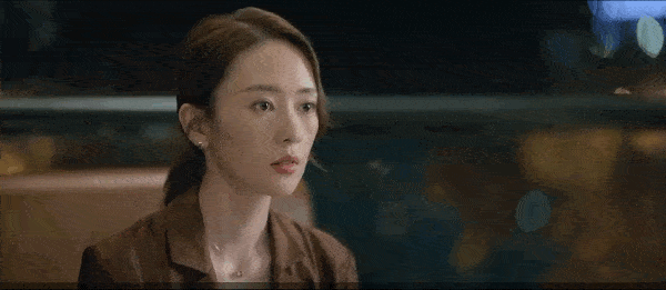 冯绍峰|《心居》首播:海清最抢眼,童瑶太霸气,冯绍峰张颂文最让人惊喜