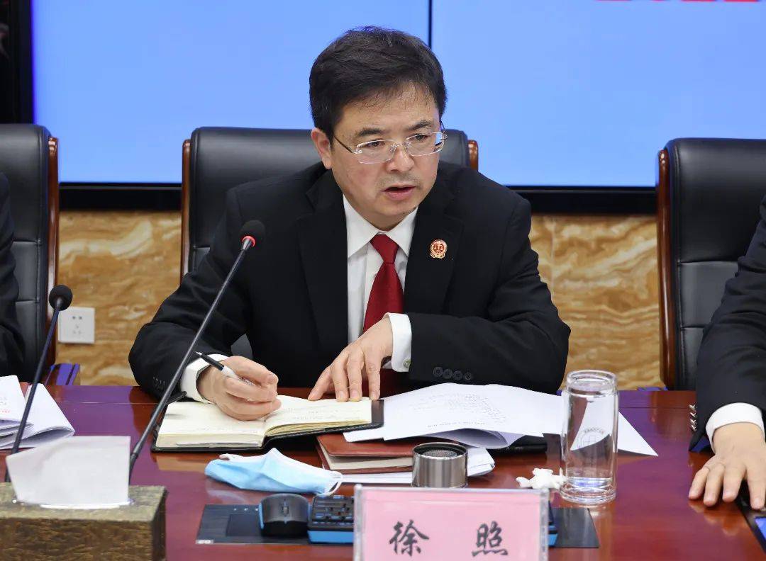 滨海法院召开三月份月度例会_办案_徐照_作风