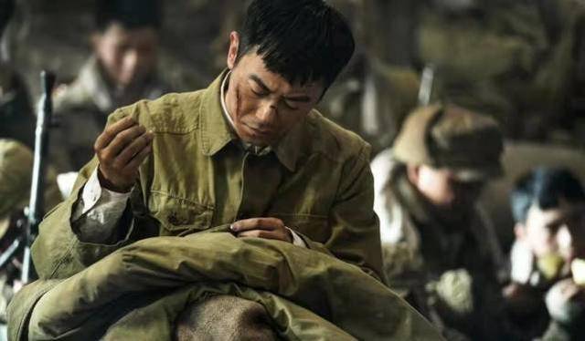 志愿军|5天狂揽票房22亿,冠军地位不可撼动,《水门桥》凭啥这么横???