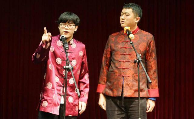 卫视|紧揪郭德纲不放、内涵德云社粉丝！3年了，他还是没有一点长进！！