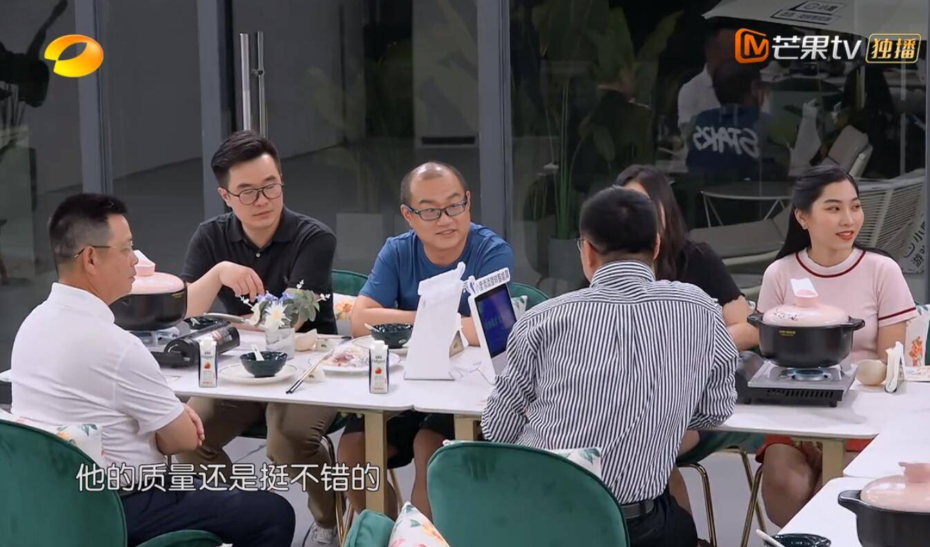 生活|黄晓明宁静“耍心眼”,《中餐厅》收官只能靠周也勉强挽尊!!