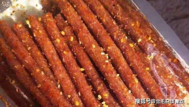 干果|这4种零食吃起来虽甜，却是“食盐大户”，少吃点别给身体添麻烦