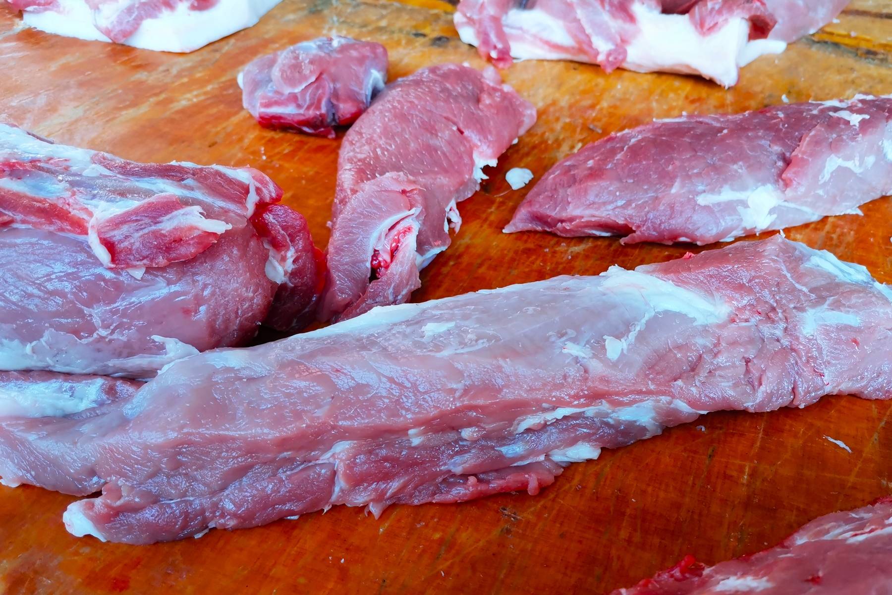 因为|去买猪肉,记得说出“8个字”,老板一听就懂行,可不敢糊弄你