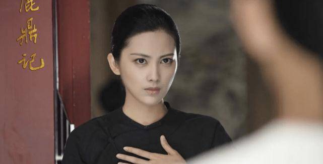 8天1330万,《赘婿》电影版也这么让人上头,女主长得比宋轶还美_王祉萱