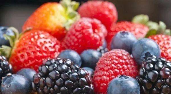 保护视力吃什么7种真正对眼睛好的食物盘点