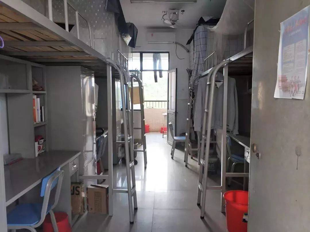 最全!广东大学宿舍曝光!14人间?没空调?你最希望入住哪一间?_公寓_套间_广州