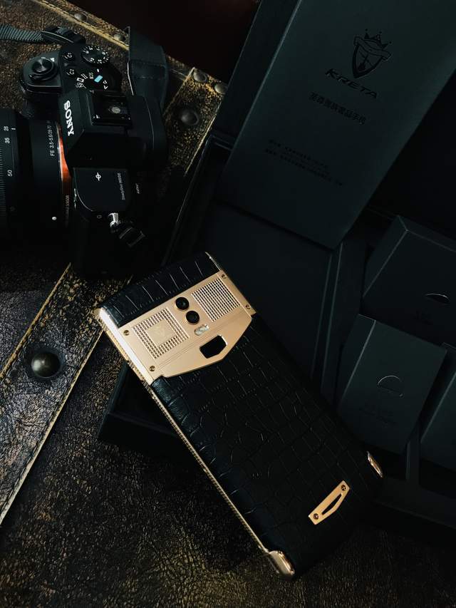 谁说轻奢手机不能买抛开偏见kreta克里特宙斯1时尚大气商务典范