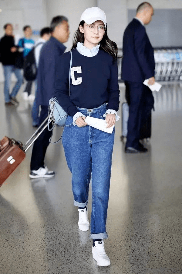 新意 春天衣柜里怎么能少得了牛仔裤！这几种搭配超时尚，轻松穿出新意