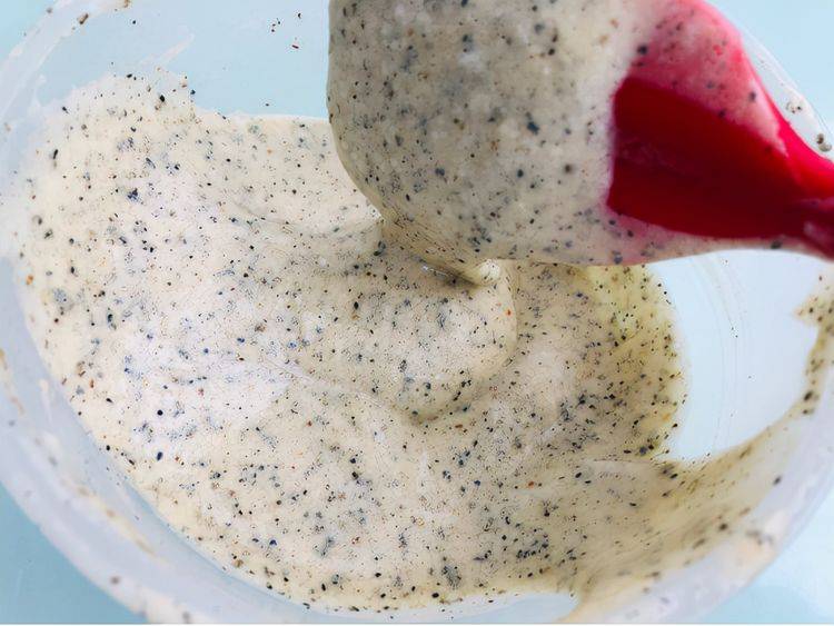 蛋白|自己做的黑芝麻小饼干，奶香酥脆，很有营养