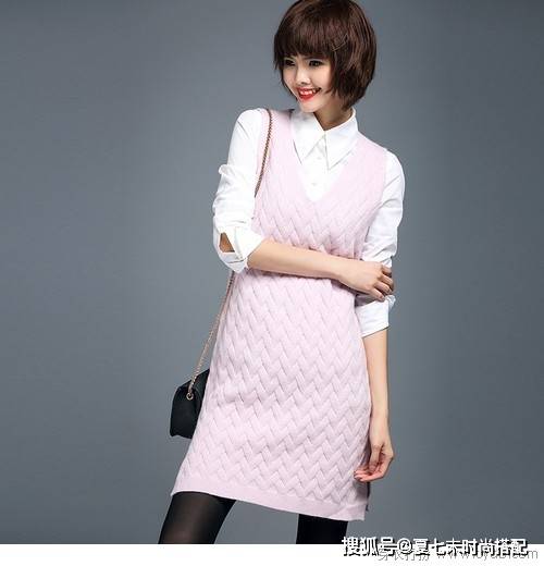 可美 别看针织背心套路深夏七末搭配它可美啊