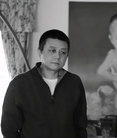 "京圈交际花"徐静蕾的豪放情史:就算是有妇之夫,照样横刀夺爱_王朔