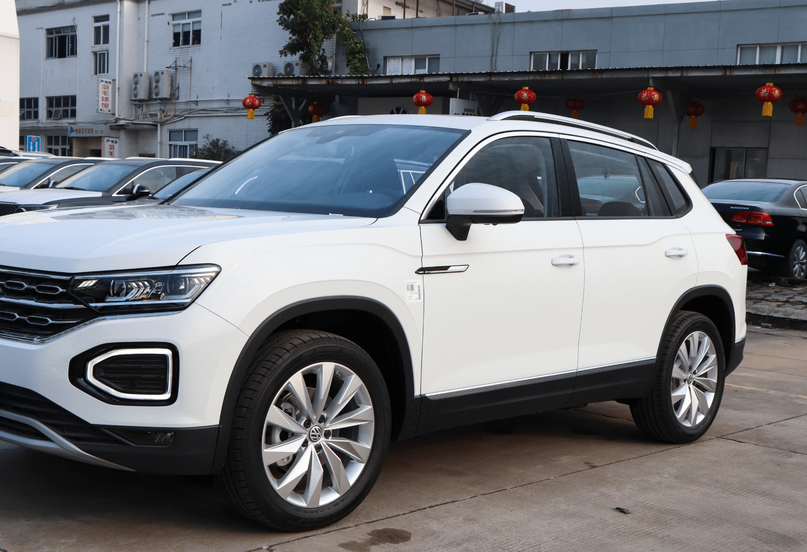 大众探岳向市场低头跌至13万多完成逆袭