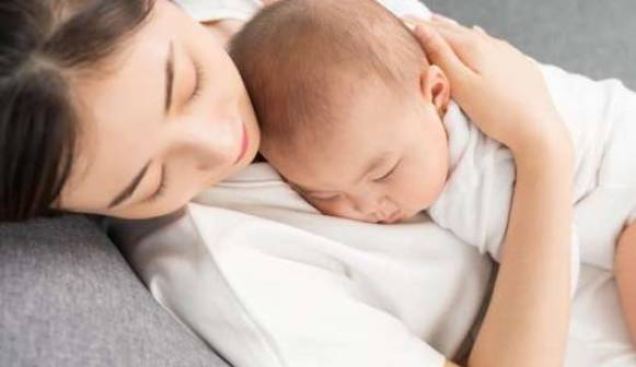 婴儿几个月开始可以对视 ad864ec22a394de19bb551af31bc3e3f.jpeg