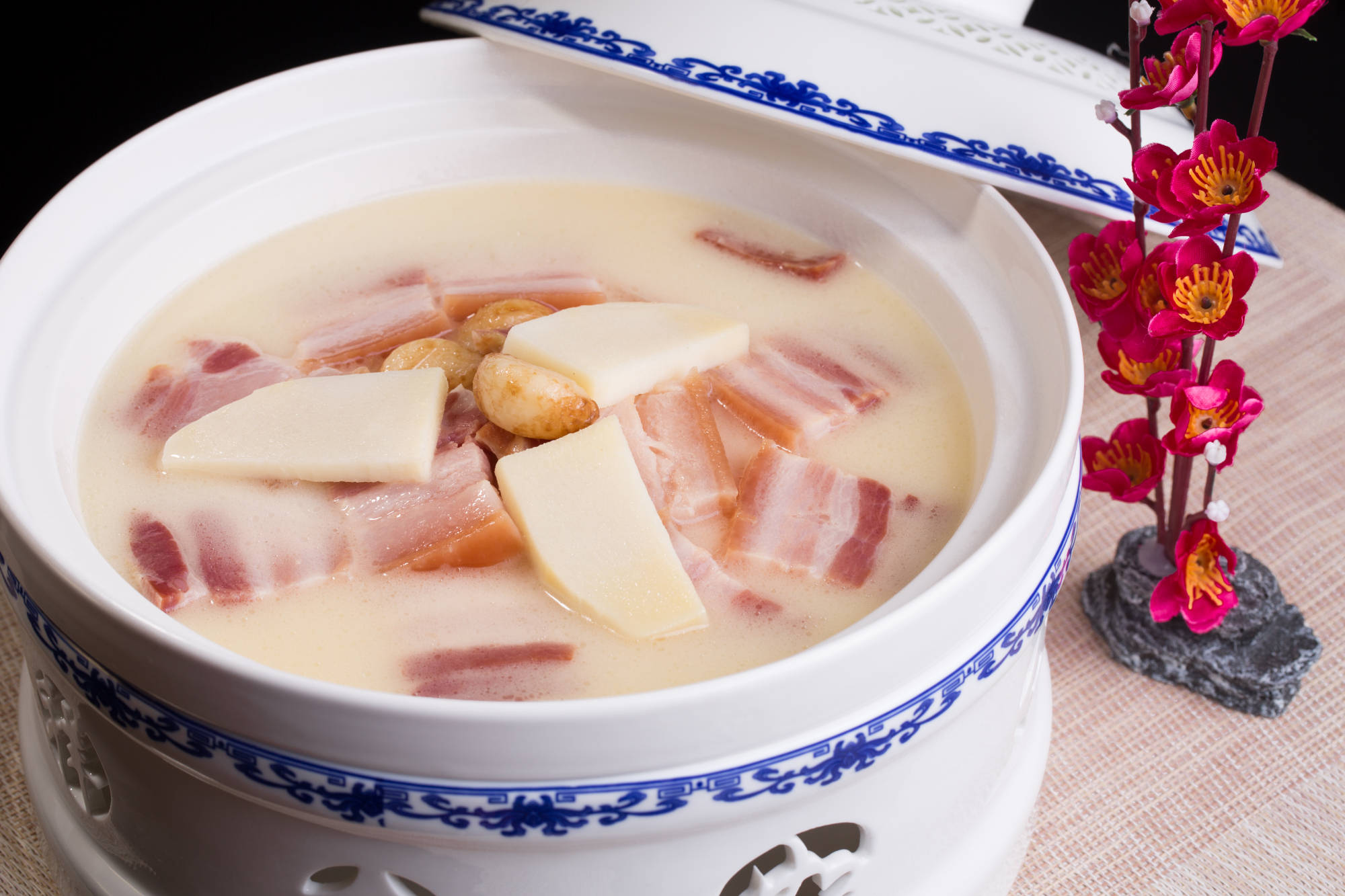 舌尖上的徽州美味刀板香