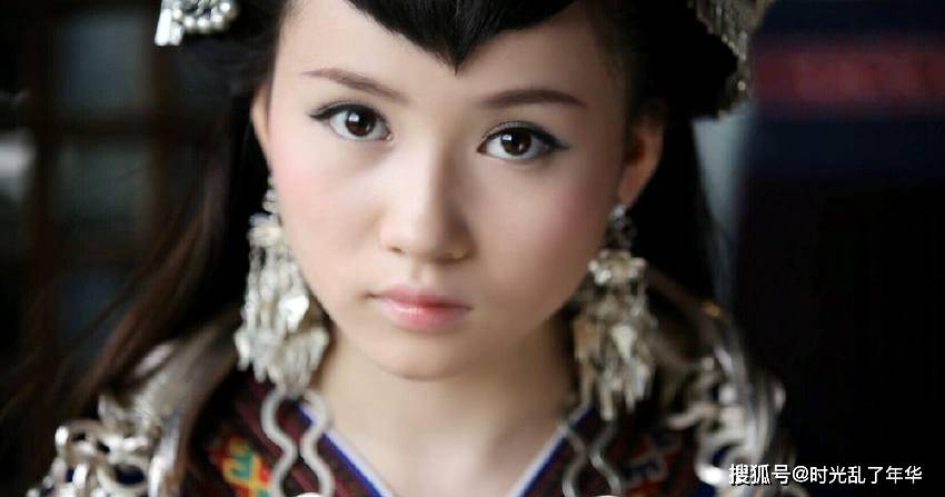 云南五毒教圣物,见血封喉的小金蛇,真正的万毒之王!_闪电貂_蜈蚣_段誉