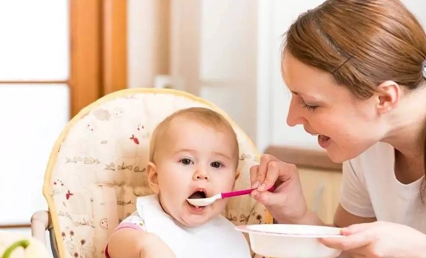 食品|不敢让孩子吃零食？掌握这3点能给孩子挑出营养又健康的零食！