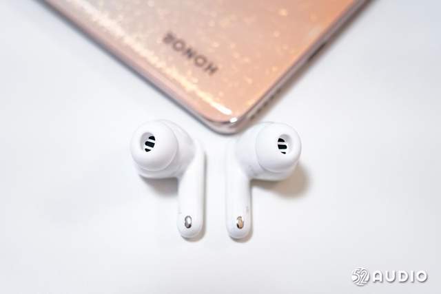 荣耀Earbuds3 Pro 评测，支持检测体温，同频双单元技术带来华丽听音体验