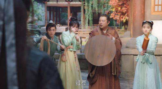 国产|曹煜辰新剧开播好评不断,国产古装剧要是这样拍,哪还有剧荒潮??