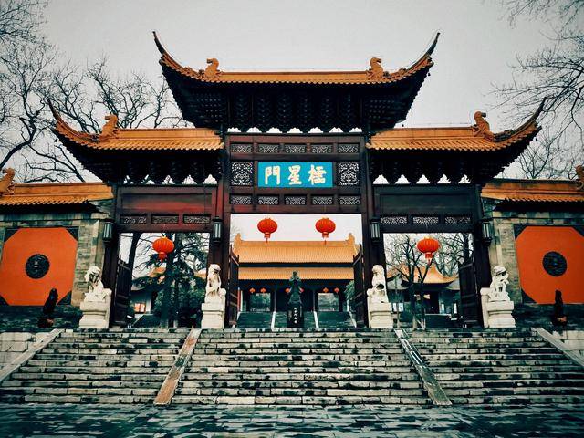 原创江南地区规模最大的明清官式古建筑群号称金陵第一胜迹