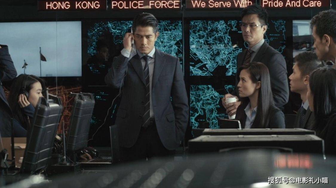 他一直就很欣赏刘杰辉,而且还有意栽培刘杰辉,剧情里面就说过,陆明华