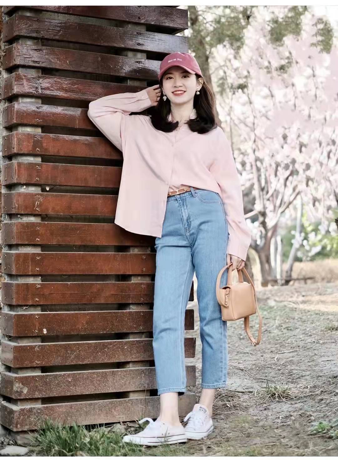 长袖衬衣怎么搭配下身好看