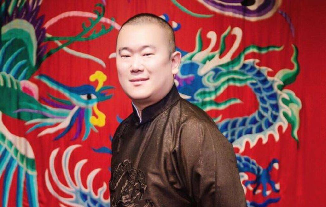 何云伟|三进三出德云社,栽赃搭档是内奸,赵云侠为何还能被郭德纲接纳??