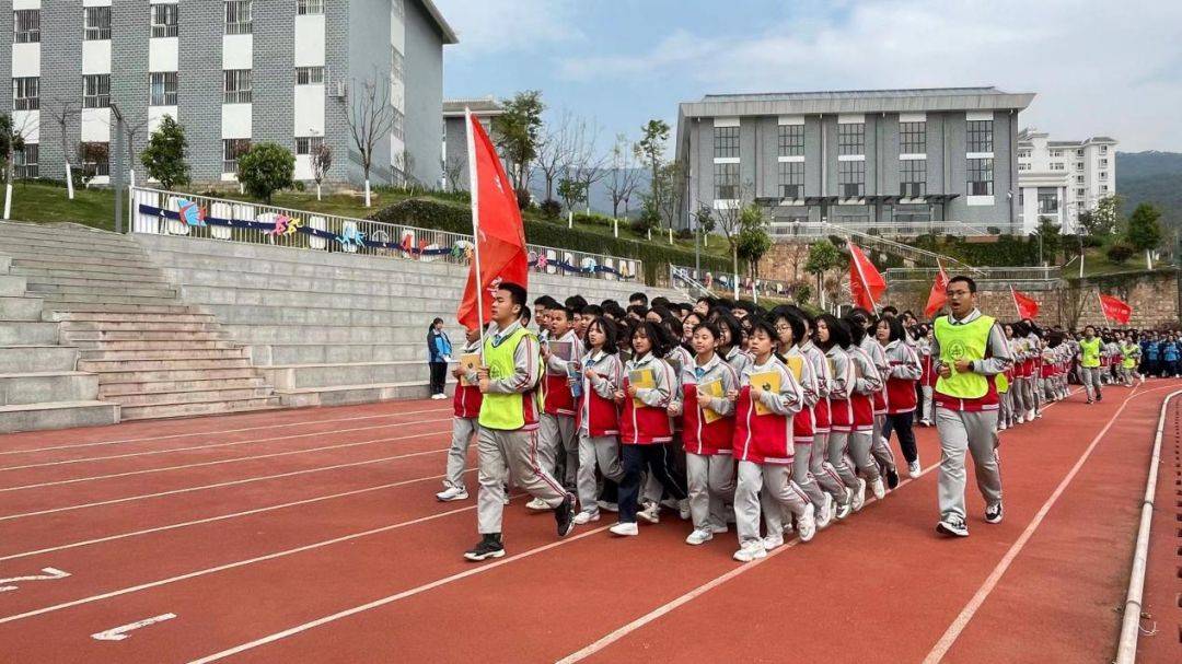 新平长水实验中学图片