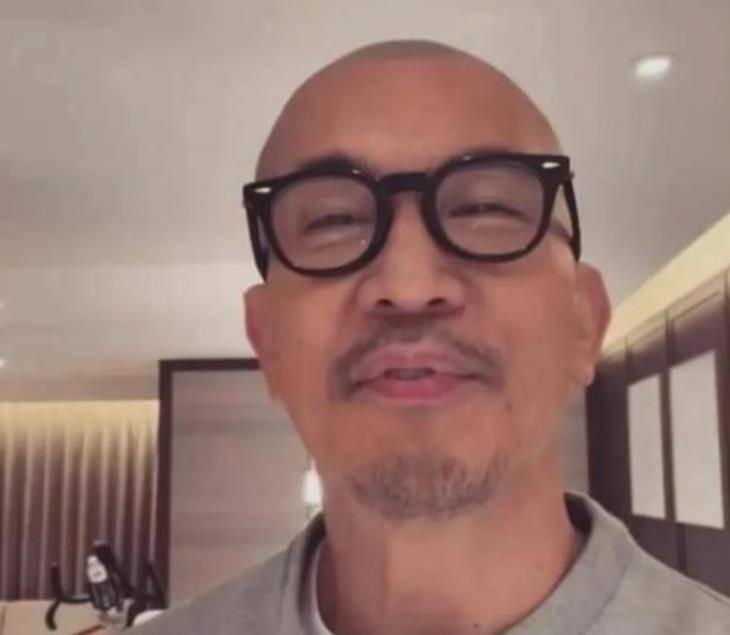 姐夫|和具俊晔相聚4天后，大S晒照秀恩爱，汪小菲终于取关了她