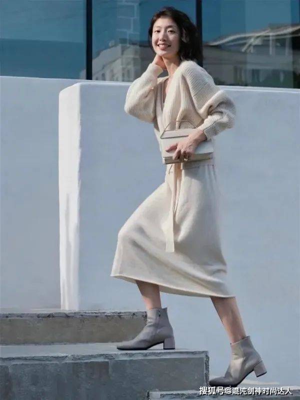 设计 劝小个子女生别乱穿，以下3种衣服尽量别碰，不然容易显矮还显胖