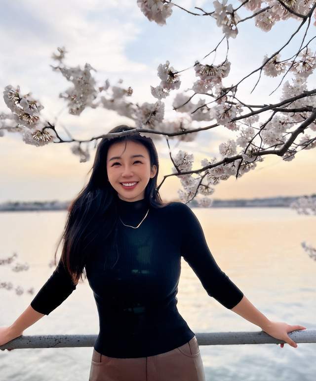 比如科比还有詹姆斯以及哈登等等明星都曾经接受过张曼源的采访