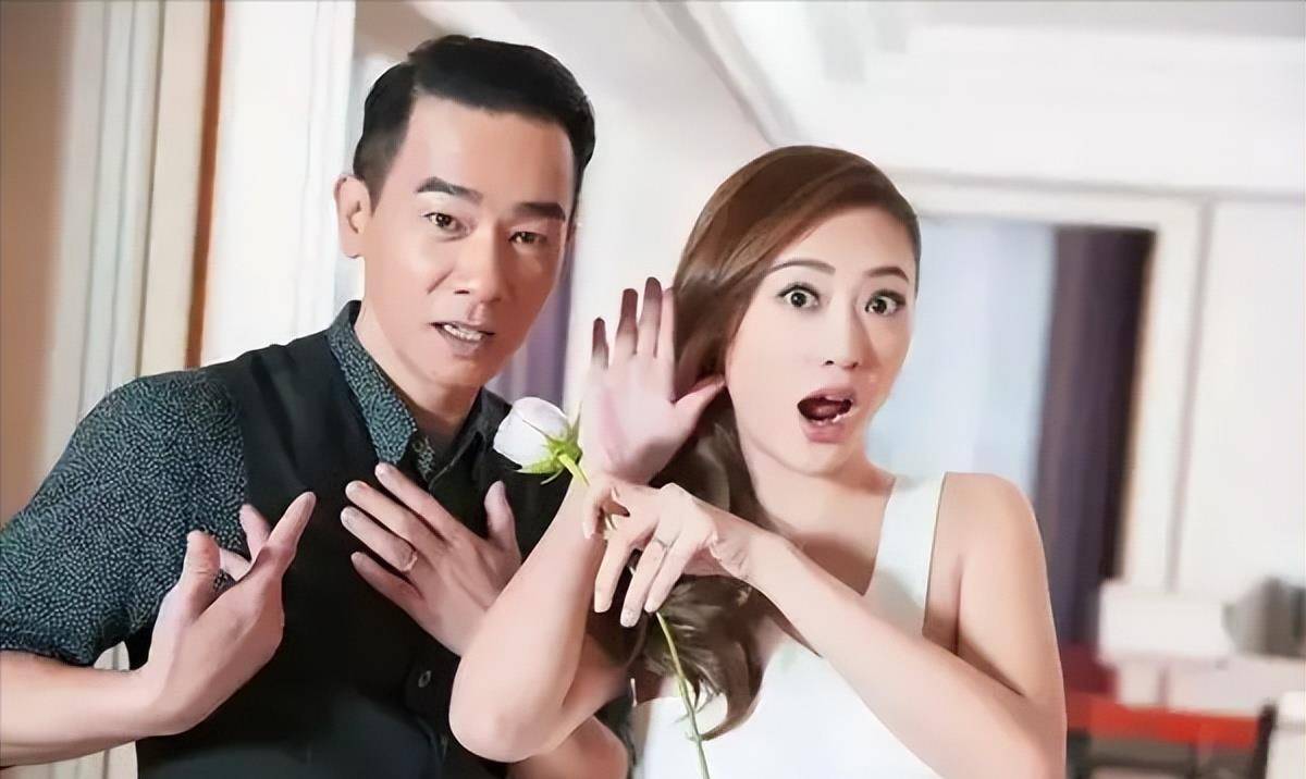 原创陈小春晒俩儿子跳舞，萌态十足，曾谈Jasper结婚，要好好锻炼身体