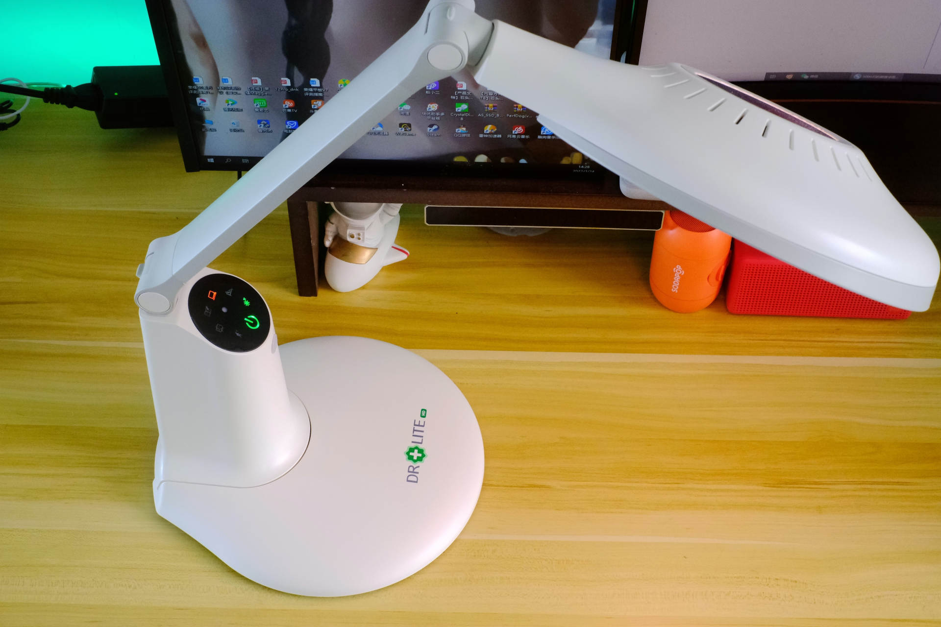 怎样的灯能值五千块爱德华医生护眼灯亲测体验