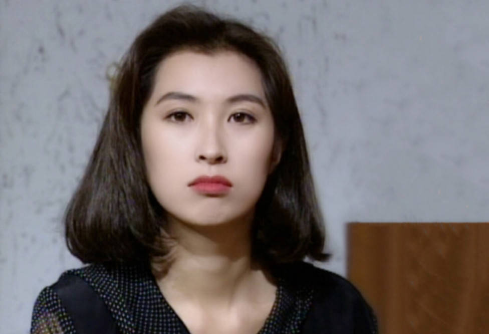 缺陷方脸、皮肤黑、有兔牙…缺陷多又如何？TVB女星一笑遮百丑！