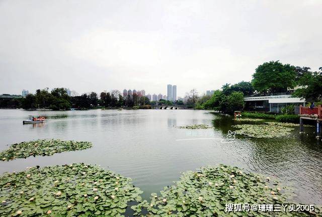 广州这公园是市民义务劳动建造，为解决城市水患，曾评为羊城八景