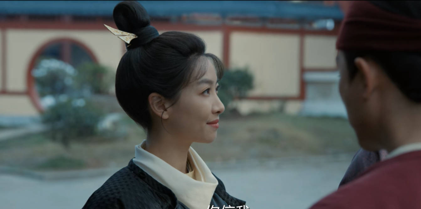 宋轶|《风起洛阳》首播:王一博鼻子透光、秀面瘫演技,咏梅演女皇憔悴!