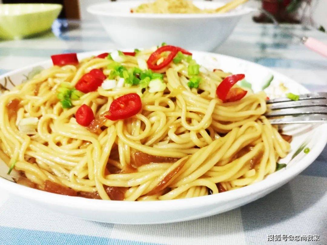 宅家玩转面食,每天换个花样做给家人吃,下面分享10种面食做法!_食材_披萨_烤箱