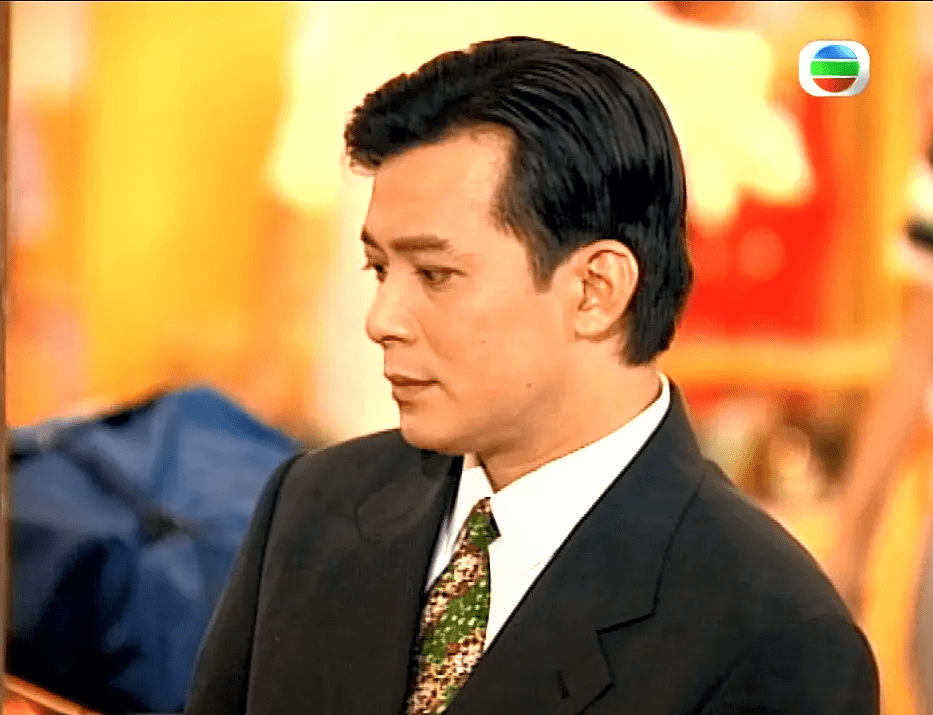 如果没有看《银狐》,如果没有看《天地豪情》,对黄日华的印象还一直