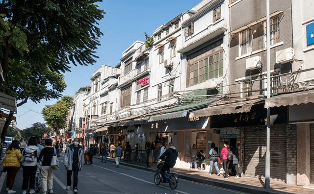 广州西关隐藏一条90年老街曾经游客罕至如今游人如织