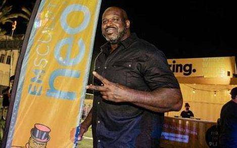 原创奥尼尔近况自曝患病体重超过400斤与90斤女友只交往不结婚