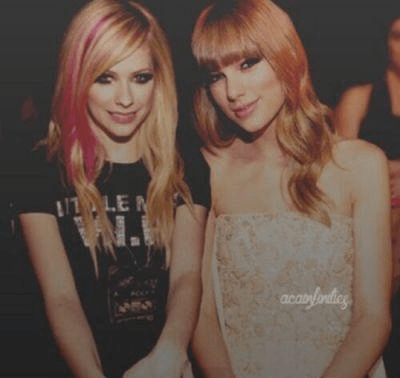 霉霉给艾薇儿送花自曝是对方资深老粉网友女王的梦幻联动