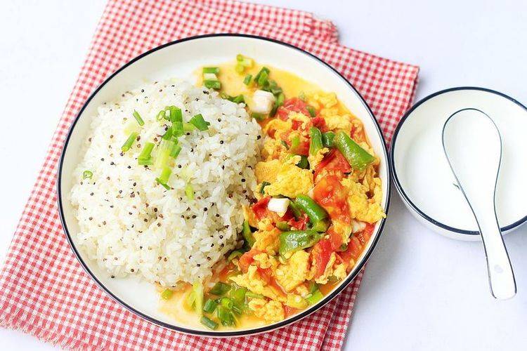 营养更丰富,糖尿病者再也不怕白米饭了_电饭煲_米汤_西辣蛋