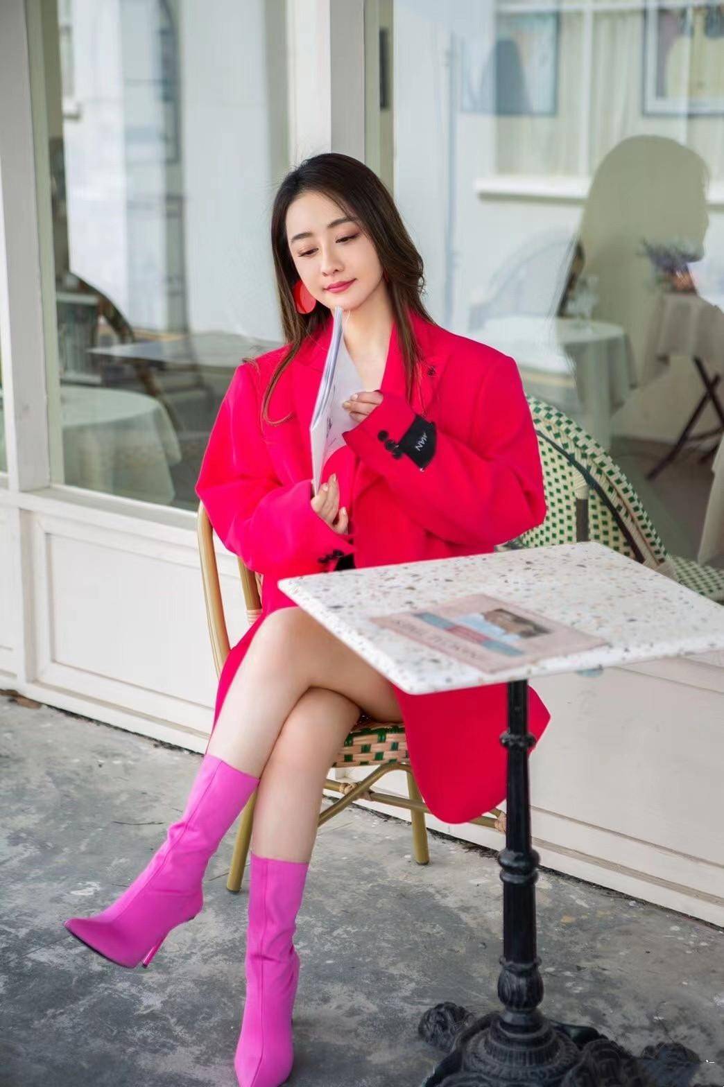 原创陈德容当真不知道自己多大硬把自己打扮得跟小姑娘一样还挺美