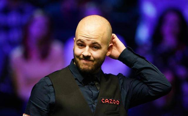 原创6352布雷切尔险胜赢下第一局10领先特鲁姆普