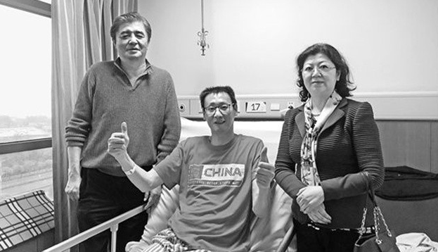 前男排主力郑亮,职业生涯无人可替,退役之后却只能瘫在床上_排球队