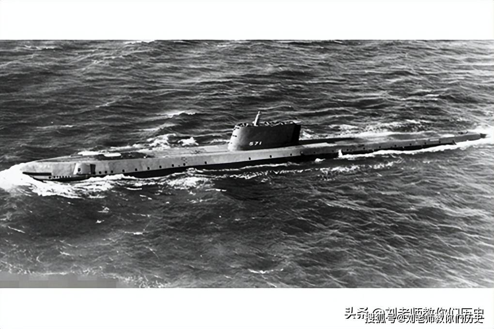 ss168鹦鹉螺号潜艇图片