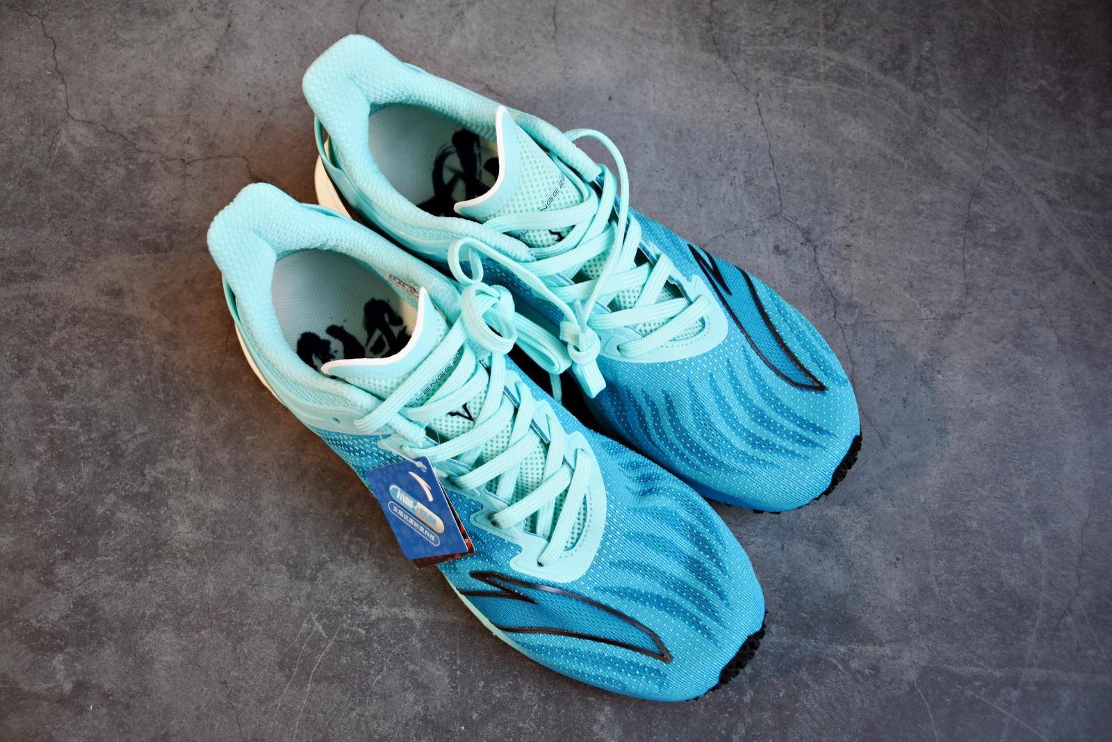 换个角度选鞋子安踏c20220跑鞋晒单