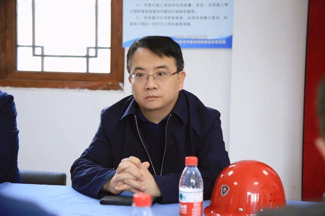 淮河医院领导深入健康管理中心及老年医学科改建施工现场_项目_张祎捷