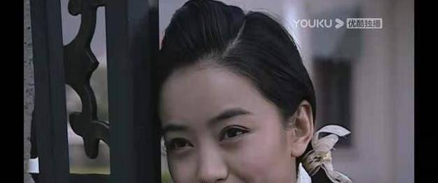 重温《潜伏》：才懂穆晚秋为什么能斗过左蓝和翠萍，成为最大赢家_余则成_琴声_敬中