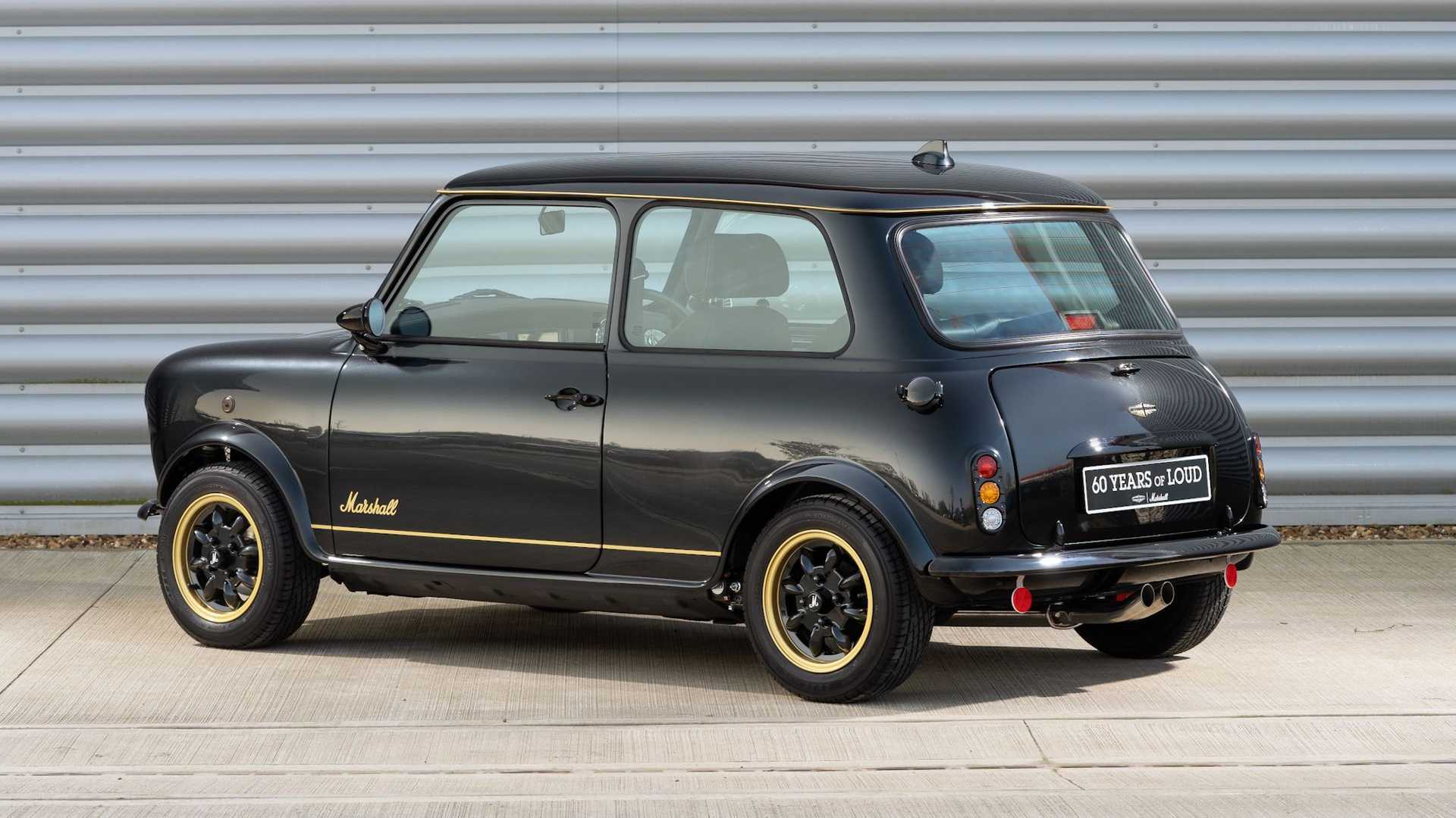 原创广场舞也能玩摇滚可能你缺了一台mini马歇尔特别版改装车