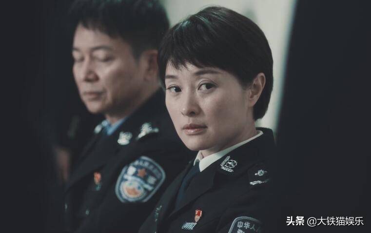 吴越演的警察局长图片